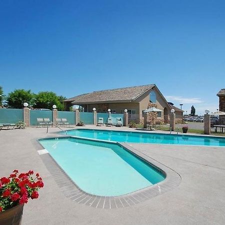 Antlers Inn Vernal Facilities photo
