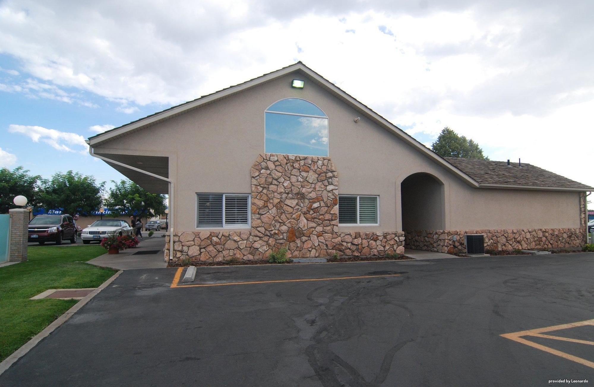 Antlers Inn Vernal Exterior photo