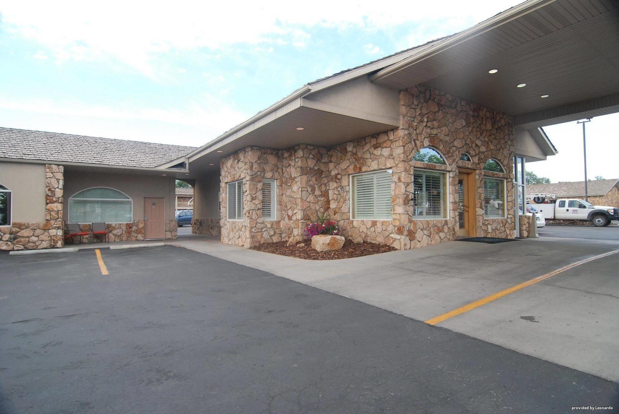 Antlers Inn Vernal Exterior photo